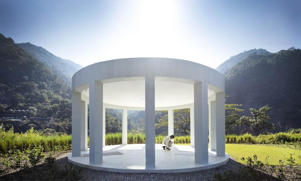 Taj Rishikesh Resort And Spa Dehradun Extérieur photo